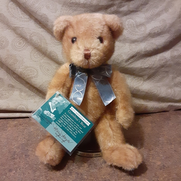 Mary Meyer Limited Edition 65th Anniversary Grandma's Bear 1998 - With Tags - Picture 1 of 9